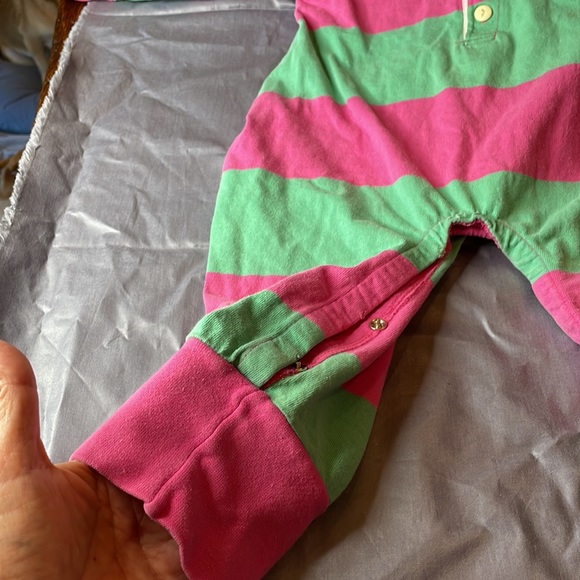 Onesie size 24 months - Picture 5 of 8